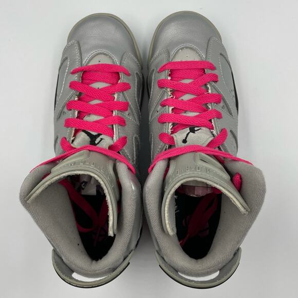 Jordan 6 Retro Valentine’s Day 2014 Basketball Shoes 543390-003 Women’s Sz 6.5 - Picture 9 of 11